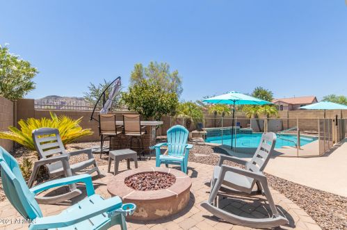 5227 Desperado Way, Phoenix AZ  85083-7353 exterior