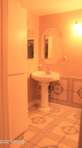 2607 60 Dr, Phoenix AZ 85035-1636 exterior