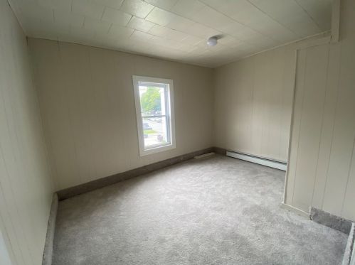 1 Goulding St, Worcester MA 01609-2610 exterior