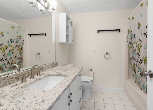 6 Skylar Dr, Southborough MA 01772-1745 exterior