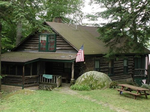 246 Norwich Lk, Montgomery, MA 01050-9625