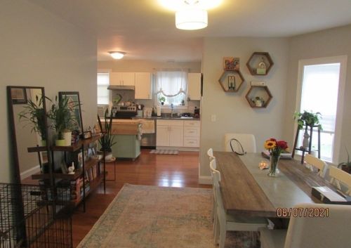 290 Harvard St, Quincy MA 02170-2527 exterior