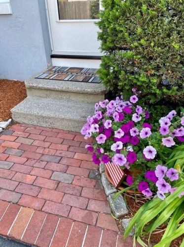 986 Washington St, Weymouth MA  02189-1971 exterior