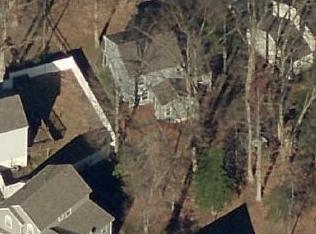 6 Breckenwood Pl, Aura, NJ 08028-9641