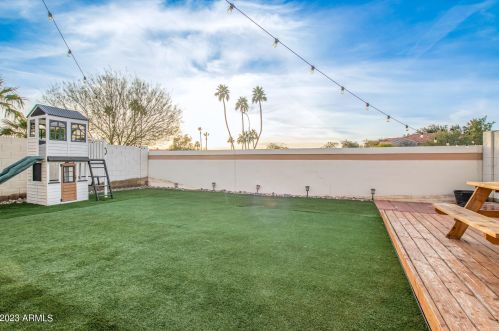 15858 40th Pl, Phoenix AZ  85032-4104 exterior