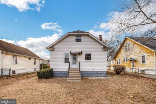 1635 Delaware St, West Deptford NJ 08066-1416 exterior