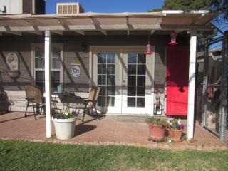 2330 Monterosa St, Phoenix AZ  85016-6220 exterior