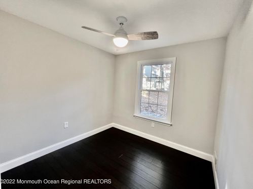 710 Bluebell Dr, Jackson Twp NJ  08527-4113 exterior