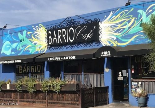 1413 Edgemont Ave, Phoenix AZ 85035-1809 exterior