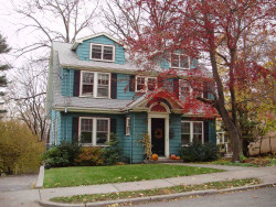 75 Langdon St, Newton, MA 02458-1803