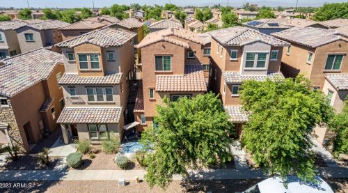 2020 77th Ln, Phoenix AZ  85035-5122 exterior