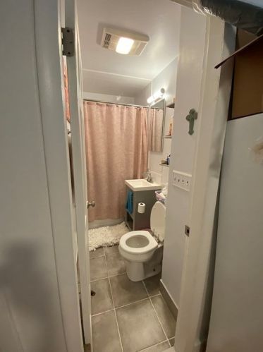 42 Esther St, Worcester MA 01607-1007 exterior