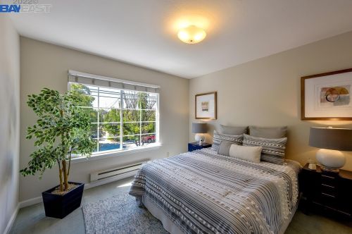 924 Brg Rd, San Leandro CA 94577-3805 exterior