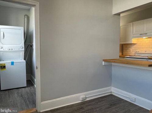 1815 20 St, Philadelphia PA 19145-2048 exterior