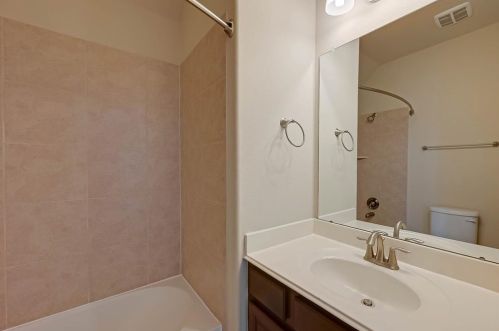 123 Conchola Ln, Richmond TX 77469-1823 exterior