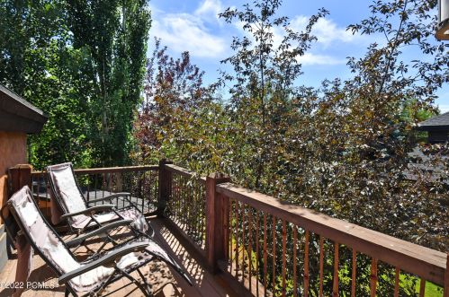 2702 Est Dr, Park City UT 84060-6878 exterior