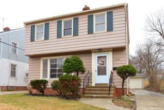 3708 Monticello Blvd, Cleveland OH  44121-1806 exterior