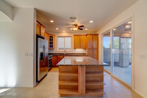 2222 Bowker St, Phoenix AZ 85040-3483 exterior