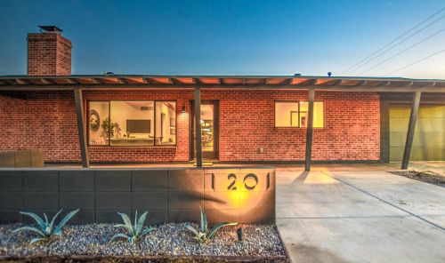 1201 Edgemont Ave, Phoenix AZ 85035-1809 exterior