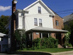 46 Parsons St, Newton, MA 02465-2136