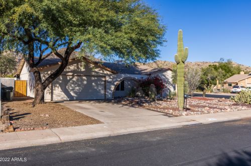 10602 42nd St, Phoenix AZ 85050-3376 exterior