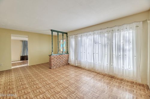 4234 42nd Pl, Phoenix AZ  85018-4290 exterior