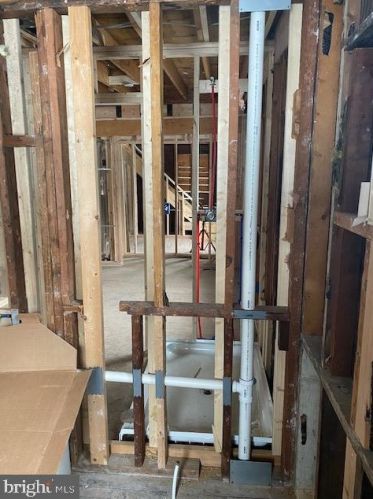 1564 Center St, West Deptford NJ  08086-3098 exterior