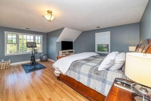 27 Stop Riv Rd, Norfolk MA 02056-1171 exterior