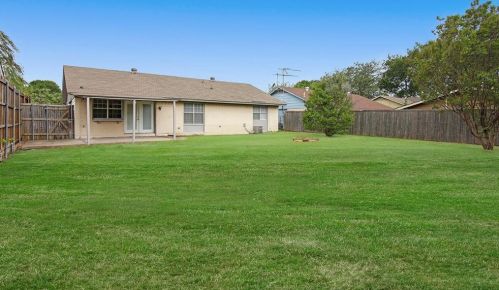 3320 Northwood Ln, Plano TX 75074-2410 exterior