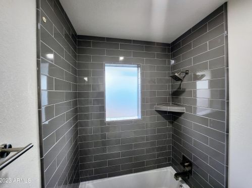 1224 Dunlap Ave, Phoenix AZ 85020-3024 exterior