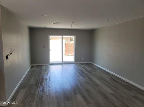 3748 Butler Dr, Phoenix, AZ 85051-4740