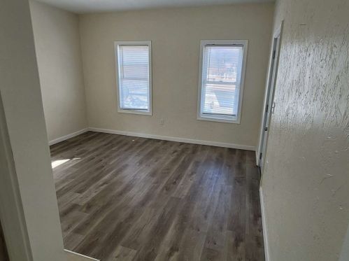 26 Hooper St, Worcester MA 01605-2748 exterior