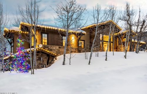 2424 Iron Mtn Dr, Park City UT 84060-6559 exterior