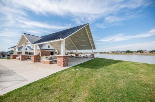 9006 Bonbrook Bnd Ln, Richmond TX 77469-4730 exterior