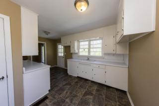 2720 2nd St, Birmingham AL  35215-2511 exterior