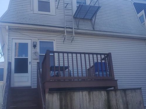 212 Wade St, Fall River MA 02721-1980 exterior