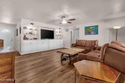 17658 35th Pl, Phoenix, AZ 85032-2052