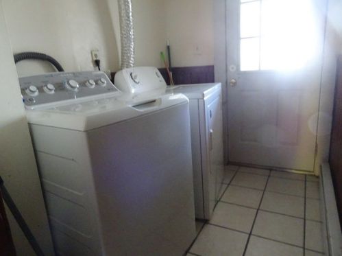 17 Upsala St, Worcester MA 01610-2027 exterior