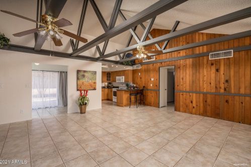 4013 Apollo Rd, Phoenix, AZ 85042-5114