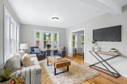 31 Sea St, Methuen MA  01844-2732 exterior