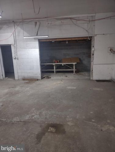 1066 Sand Mine Rd, Berkeley Springs WV  25411-4555 exterior