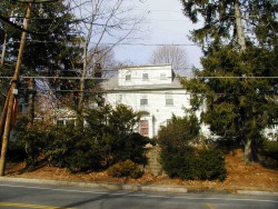1445 Beacon St, Newton, MA 02468-1602