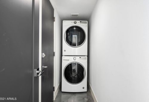 6344 13th Pl, Phoenix AZ  85014-1423 exterior