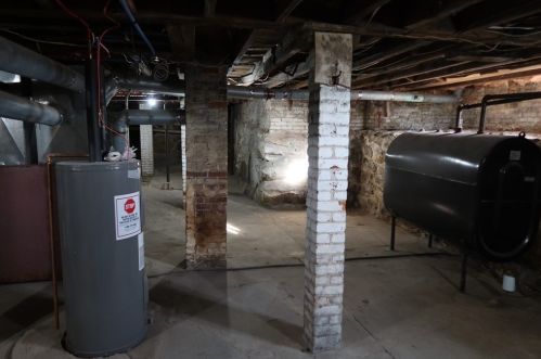 240 Prospect St, Royalston MA 01331-2317 exterior