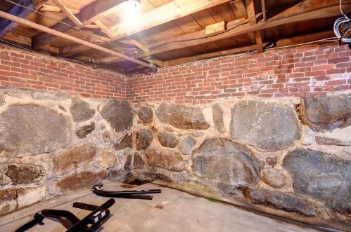 105 Oak St, Winchendon MA 01475-1538 exterior