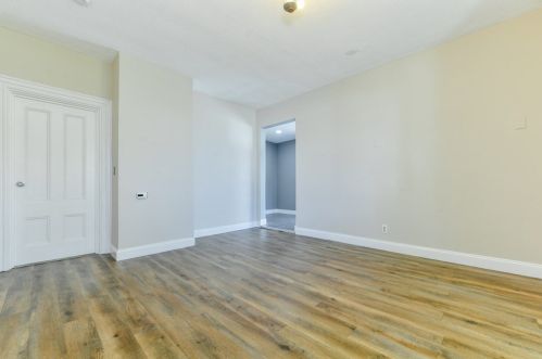 101 Bradford St, Everett MA 02149-1316 exterior