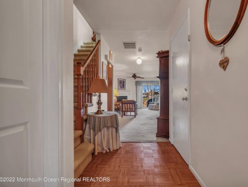 38 Birch Ln, Tinton Falls, NJ 07724-3471