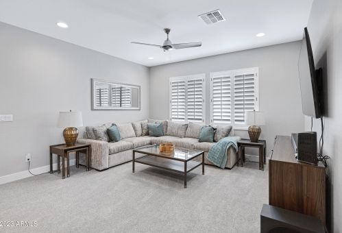 840 Ashurst Dr, Phoenix AZ  85048-2028 exterior