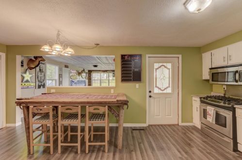 6012 109th Ave, Crown Point IN  46307-3613 exterior