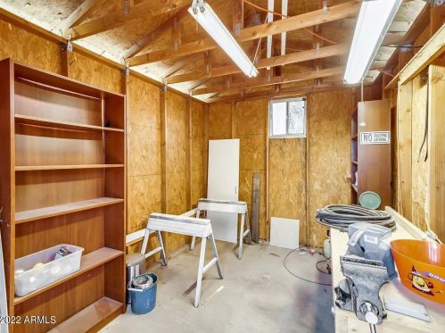 3417 Claire Dr, Phoenix AZ 85032-4932 exterior